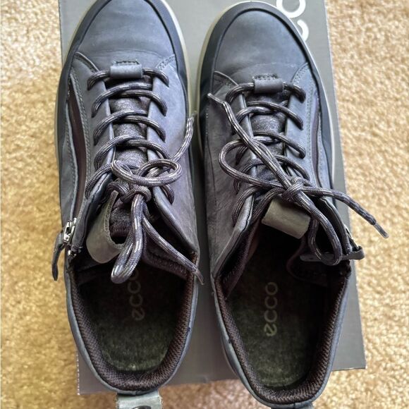 ECCO Women’s waterproof  Sneakers Marine Blue Size 39 (US 8–8.5) - Picture 3 of 5